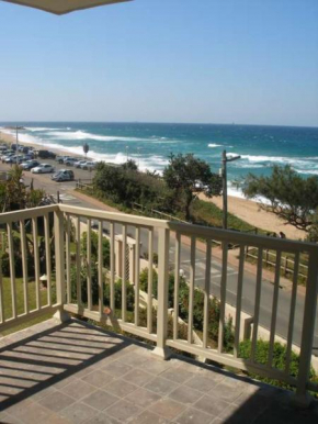 Umdloti Cabanas 32 Triplex